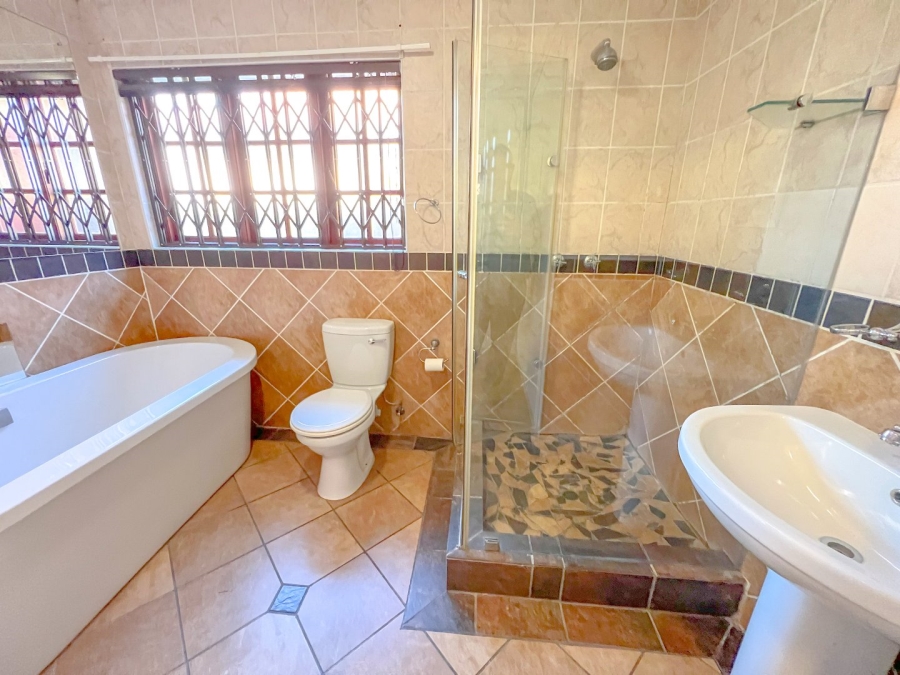 3 Bedroom Property for Sale in Vaalpark Free State
